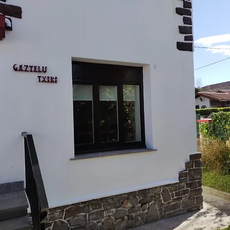 Casa Gaztelu Txiki * إرون