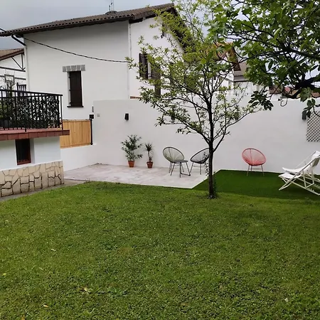 Casa Gaztelu Txiki Сasa de vacaciones Irun